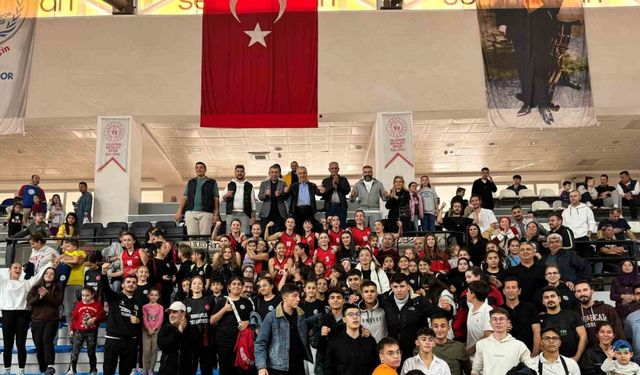 Turgutlu Belediyespor’dan filede net galibiyet