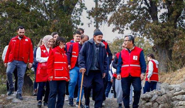 Türk Kızılay’dan 82 yaşındaki ihtiyaç sahibine şefkat eli