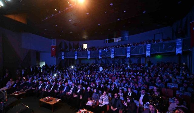 Yıldırım’da ’insanlık adına’ kültür sanat sezonu başladı