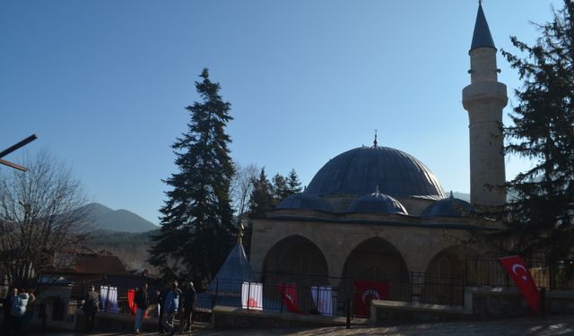 Osmanlı’nın 508 yıllık tarihi Yunus Paşa Cami'si ibadete açıldı