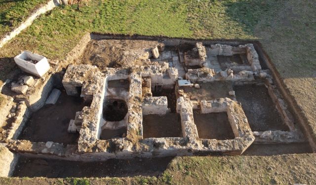 Bozcaada'da Sadrazam Köprülü Mehmed Paşa’nın yaptırdığı "kale hamamı" bulundu