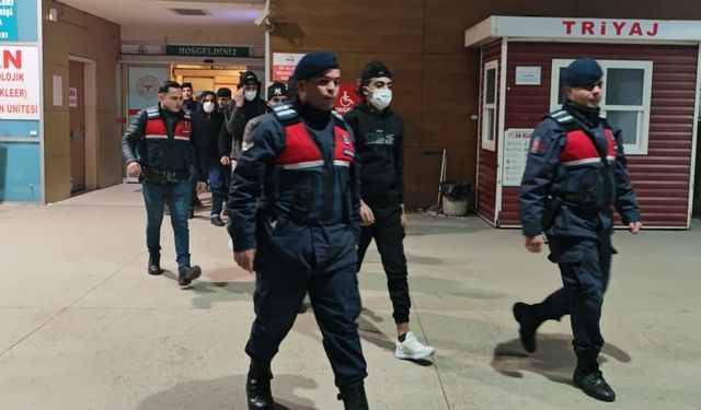 Bursa'da 13 düzensiz göçmen yakalandı