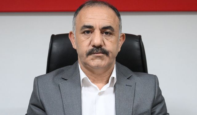 Edirne Belediyesinin AK Parti'li Meclis Üyesi Demir basın toplantısı düzenledi