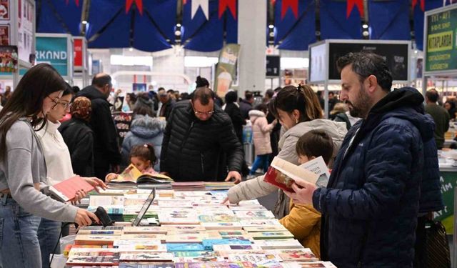 7. Isparta Kitap Fuarı’na yoğun ilgi