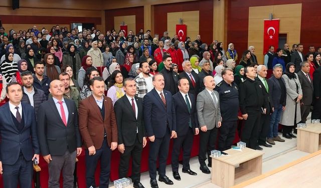 Adıyaman’da en iyi narkotik polisi anne projesi toplantısı yapıldı