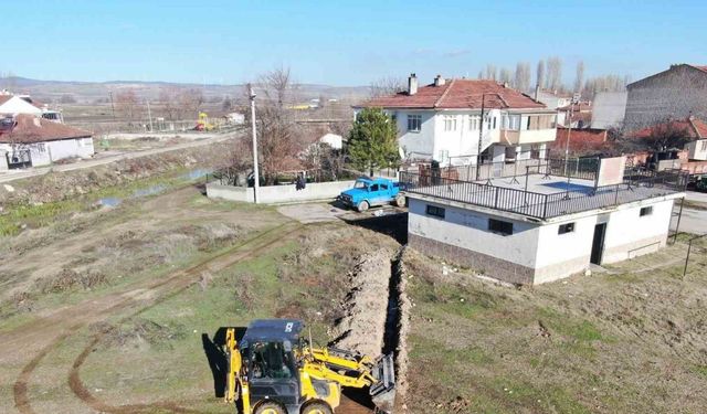 Başkan Hamamcı hayvan su içme oluğunu çiftçilerin hizmetine açtı