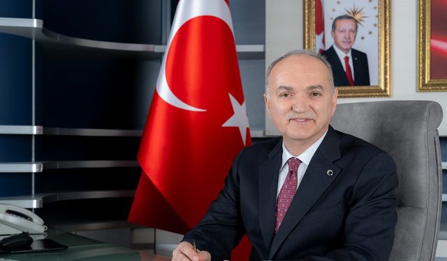 Başkan Özlü “Yeni yılda iklimimiz sevgi ve barış olsun”