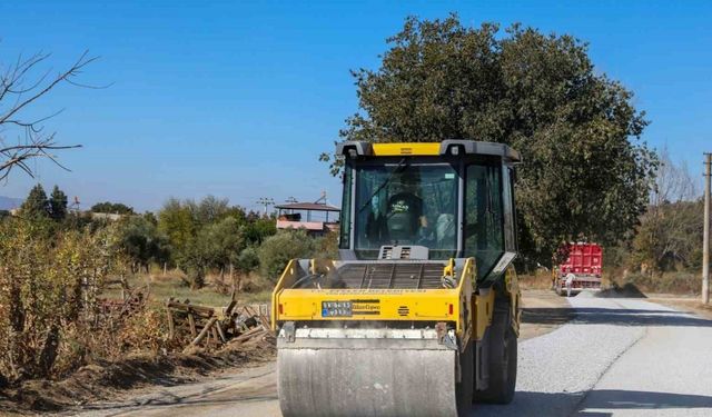 Başkan Yetişkin’den Efeler’e 65 milyonluk yol yatırımı