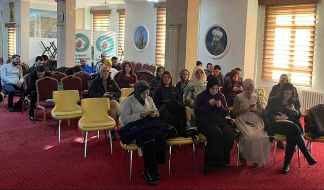 Bayburt Öğretmen Akademisi proje yazma eğitimi başladı