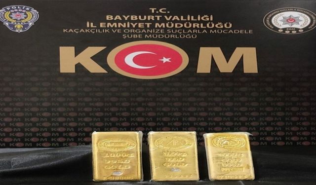 Bayburt’ta 10 milyon lira değerinde 3 külçe altın ele geçirildi