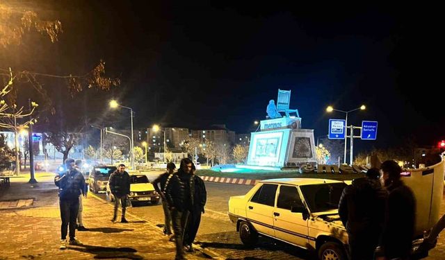 Besni’de zincirleme trafik kazası