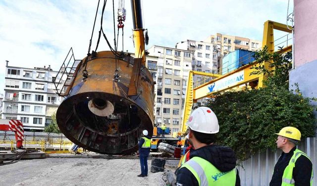 Buca Metrosu’nda “dev mesai”