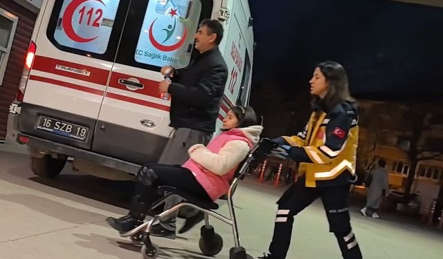 Bursa’da iki otomobil kafa kafaya çarpıştı: 4 yaralı