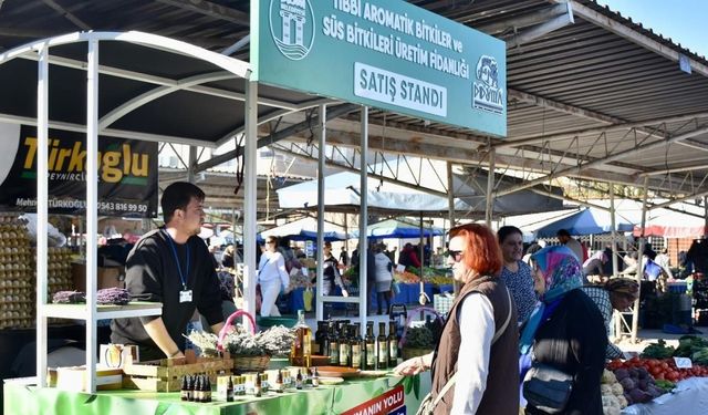 Didim Belediyesi’nin ürünleri semt pazarında vatandaşlarla buluşuyor