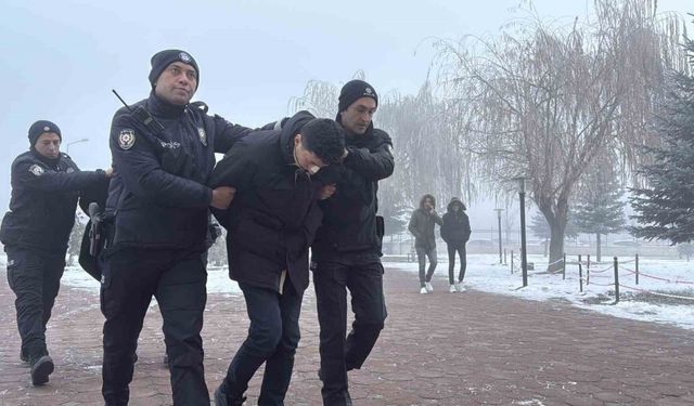 Dünürler mahkemelik oldu, adliyede yumruklar havada uçuştu