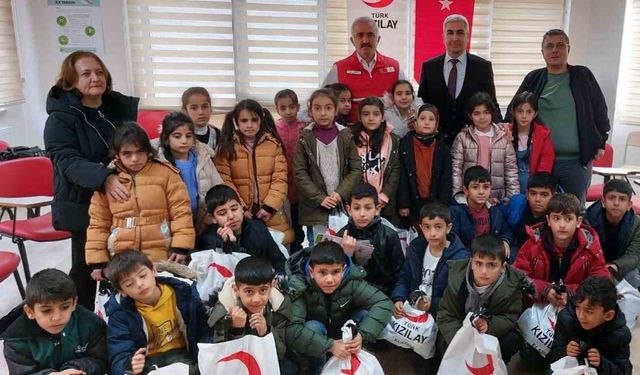 Elazığ’da ilkokul öğrencilerinden anlamlı ziyaret