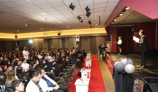 Gaziantep Kolej Vakfı’nda 25 Aralık coşkusu