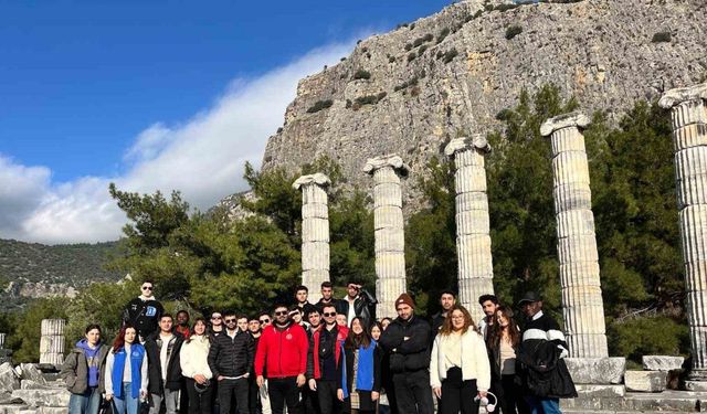 Gönüllü gençler, Anadolu’nun Pompei’sini gezdi