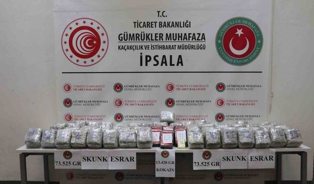 Gümrük Muhafaza ekipleri İpsala ve Esendere Gümrük Kapısı’nda zehir tacirlerine geçit vermedi