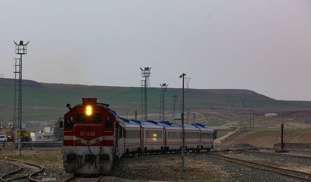 Güney Kurtalan Ekspresi’nde kalkış saatlerinde değişiklik yapıldı