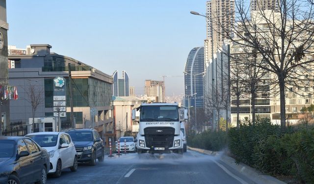 Herkes uyurken onlar kenti güne hazırlıyor