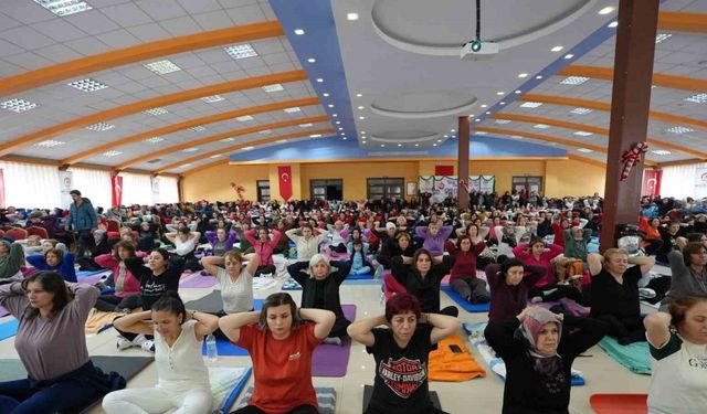 Kadınlar yeni yıla sporla ‘Merhaba’ dedi