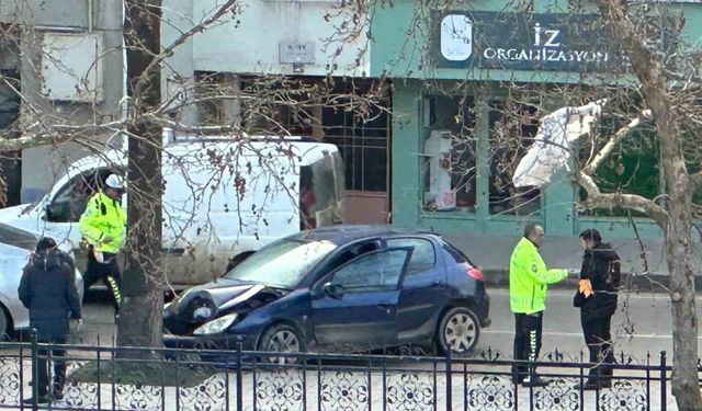 Kastamonu’da buzlanma kazaları beraberinde getirdi: 3 yaralı