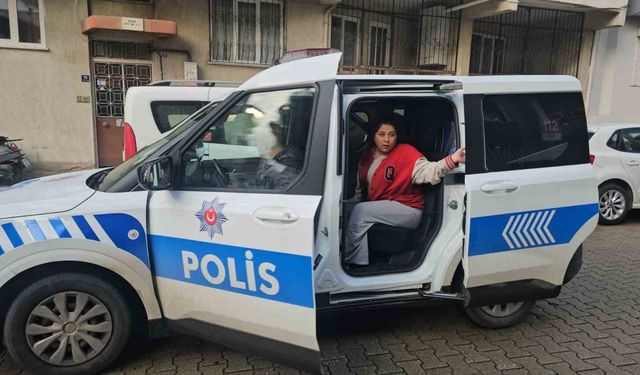 Kazada yaralanan öğrenciyi sınava polisler yetiştirdi