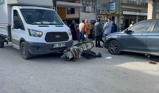 Kazada yaralanan sürücüden geriye motosikletine astığı ekmeği kaldı