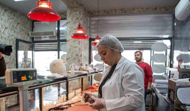 Kuşadası Belediyesi’nden kasaplara hijyen denetimi