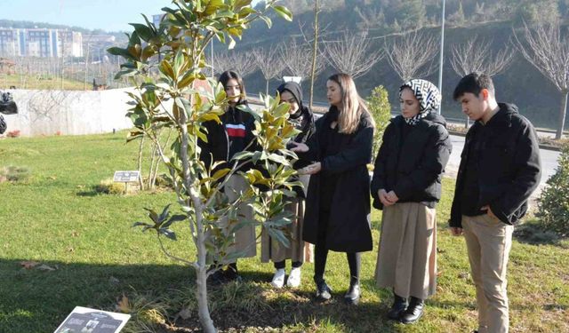 Lise öğrencileri Ziraat Fakültesi ve Botanik bahçesini inceledi