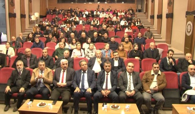 Malatya Turgut Özal Üniversitesi’nde 2. kayısı paneli