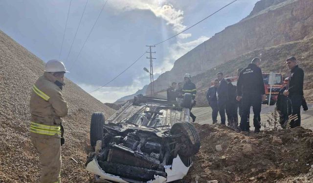 Mardin’de takla atan otomobilin sürücüsü yaralandı