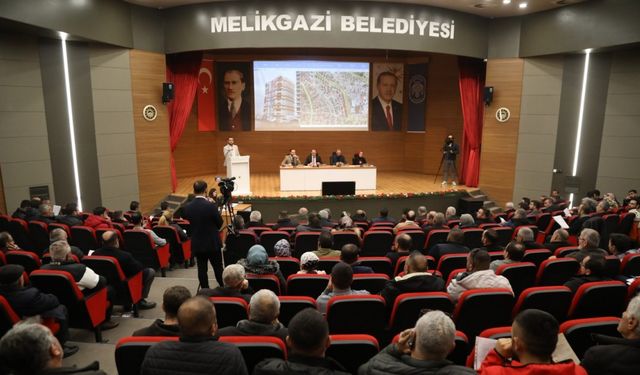 Melikgazi Belediyesi, ’Kazandıran Finans’ modeliyle 28 aileyi ev sahibi yaptı