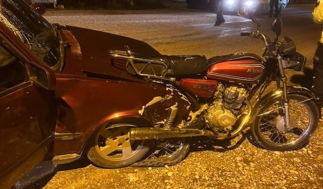 Serik’te otomobil ile motosiklet çarpıştı: 1 ölü 1 yaralı