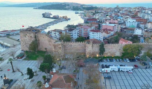 Sinop’un kalesi ve meydanı gün yüzüne çıkarıldı