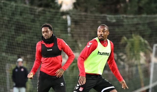 Sivasspor, Antalya’da güç depoluyor