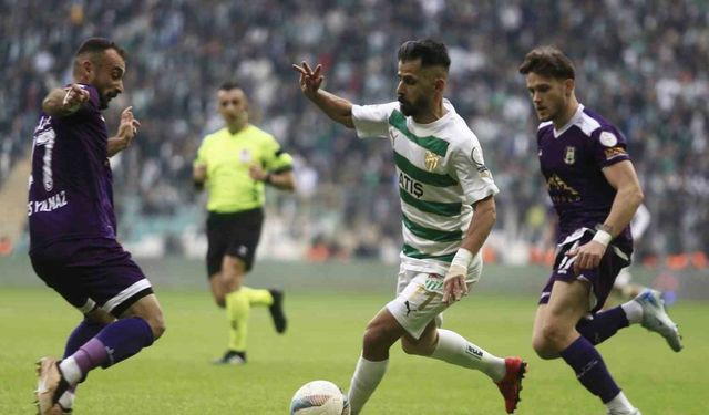 TFF 3. Lig: Bursaspor: 2 - Artvin Hopaspor: 1