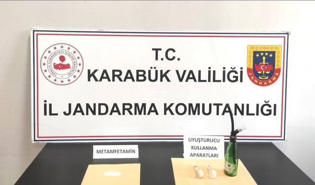 Üzerinde ve aracında uyuşturucu madde yakalanan şahsa 72 bin TL ceza