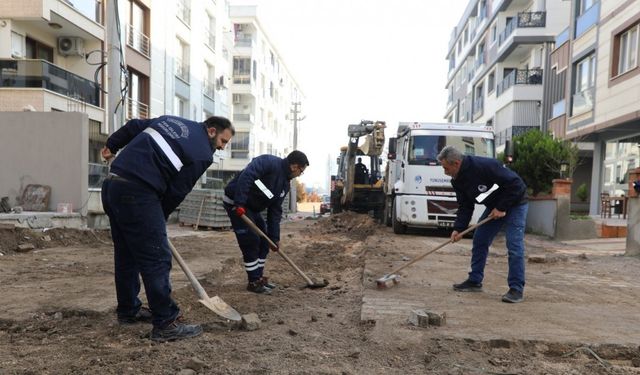 Yol yenileme çalışmaları tüm hızıyla devam ediyor