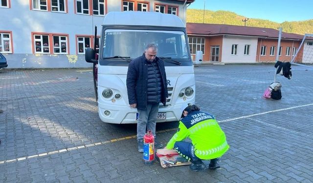 Zonguldak’ta jandarma ve polisin denetimleri sürüyor