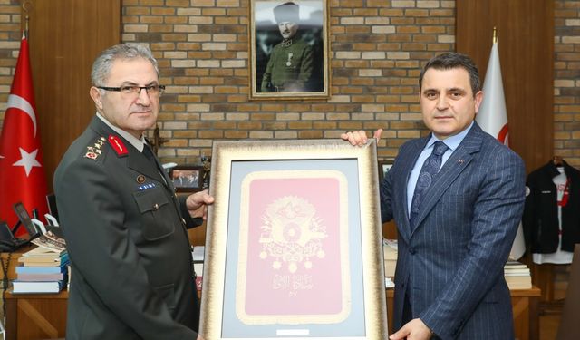 1. Ordu Komutanı Orgeneral Metin Tokel, Gelibolu Yarımadası'nı ziyaret etti