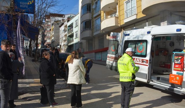 Bilecik'te otomobil çarptığı kişi yaralandı