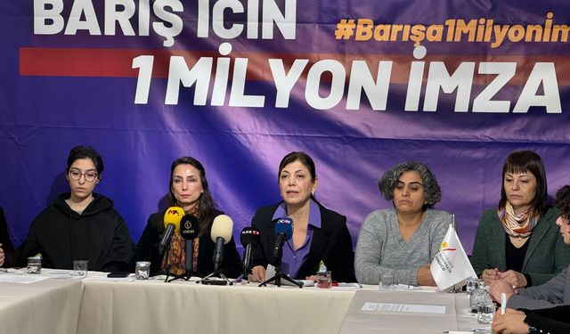 DEM Parti Eş Genel Başkanı Hatimoğulları "Barış için 1 milyon imza" toplantısına katıldı