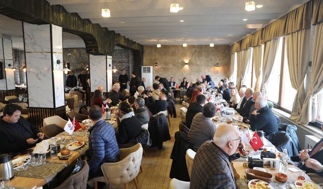 Edirne Belediye Başkanı Akın, 10 Ocak Çalışan Gazeteciler Günü'nü kutladı