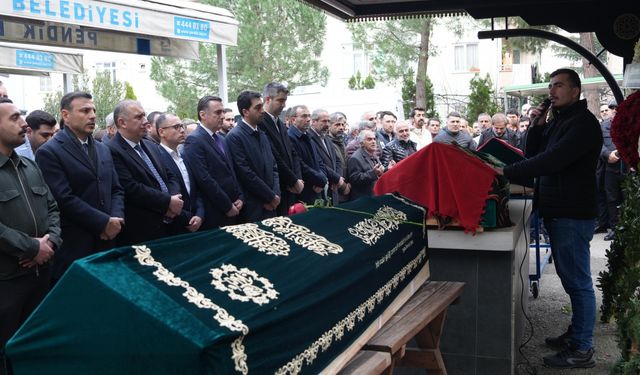 Kartalkaya'daki otel yangınında ölen 3 kişi, Pendik'te son yolculuklarına uğurlandı