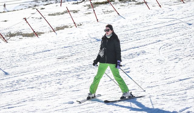 Kış turizminin gözde merkezlerinden Uludağ, yarıyıl tatilini dolu geçirecek