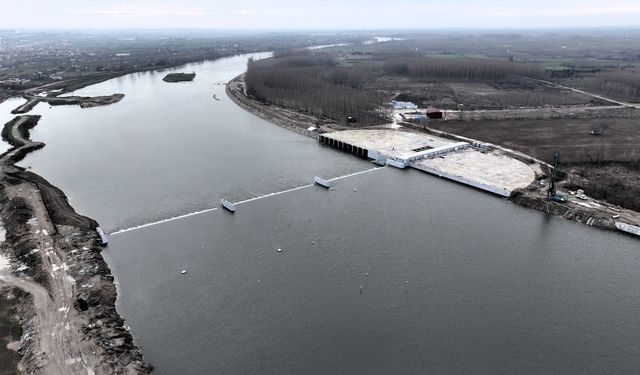 Meriç Nehri'ndeki hidroelektrik santralinde ayda 600 bin kilovatsaat elektrik üretiliyor