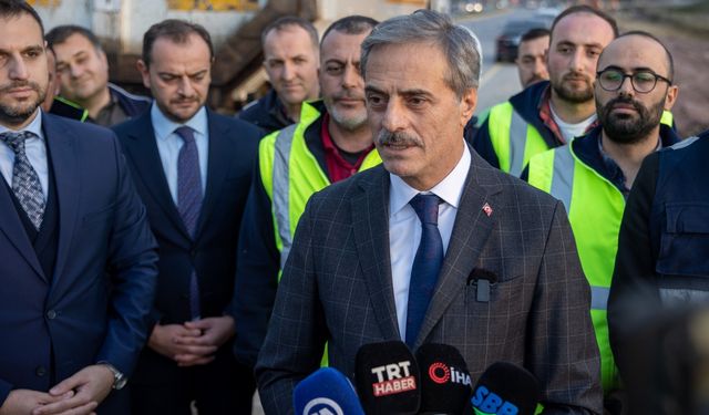 Sakarya'da metrobüs projesinde çalışmalar sürüyor