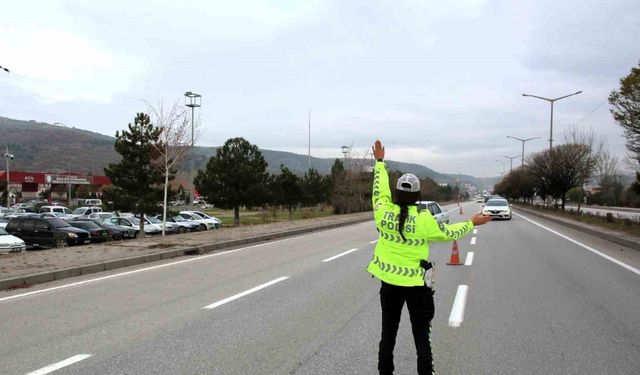 Abart egzoz kullanan sürücülere uyarı